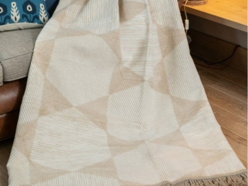 Luxusní bavlněná deka 150 x 200 cm béžová, krémová, moderní geometrický vzor, hexagon 1225-1 Polášek