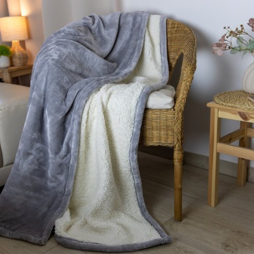 Deka mikroplyš s beránkem šedá 150 x 200 cm / příjemné hřejivé deky beránek