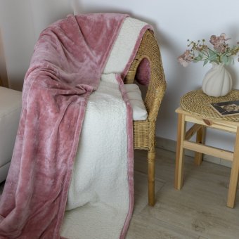 Deka mikroplyš s beránkem růžová 150 x 200 cm / příjemné hřejivé deky beránek